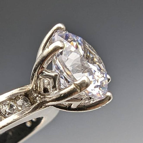 Vintage Jewelry Zirconia Sterling Silver Ring